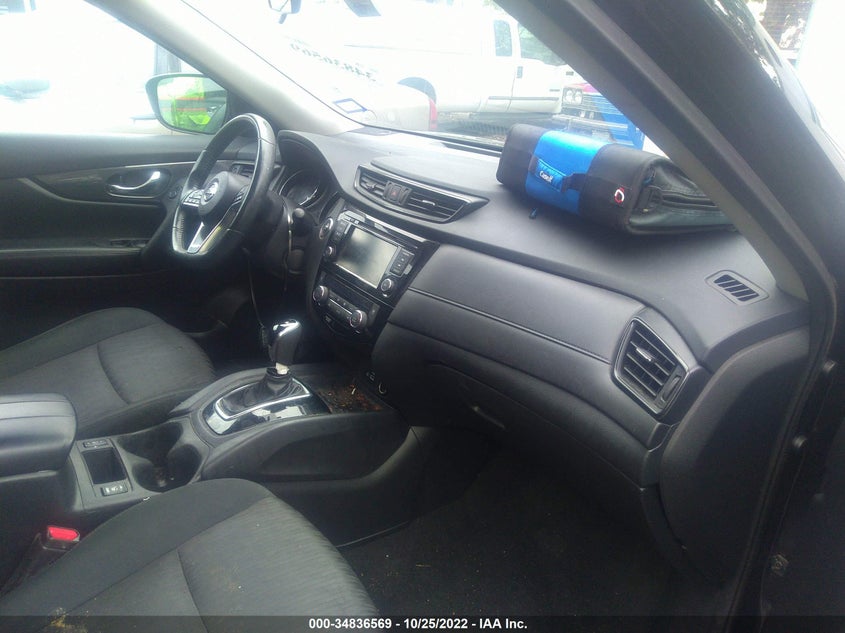 VIN 5N1AT2MT2JC712159 2018 NISSAN ROGUE SV