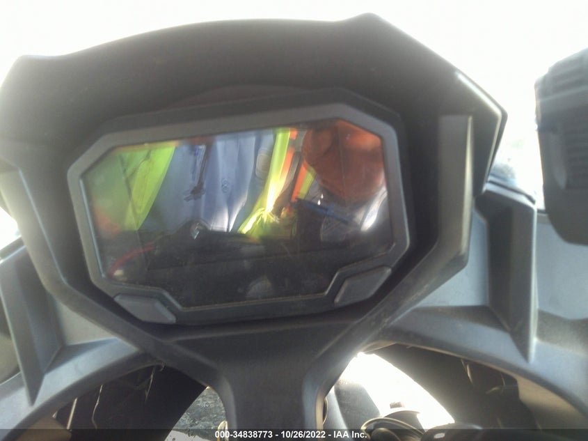 VIN ML5EXEM13MDA42286 2021 KAWASAKI EX650 M