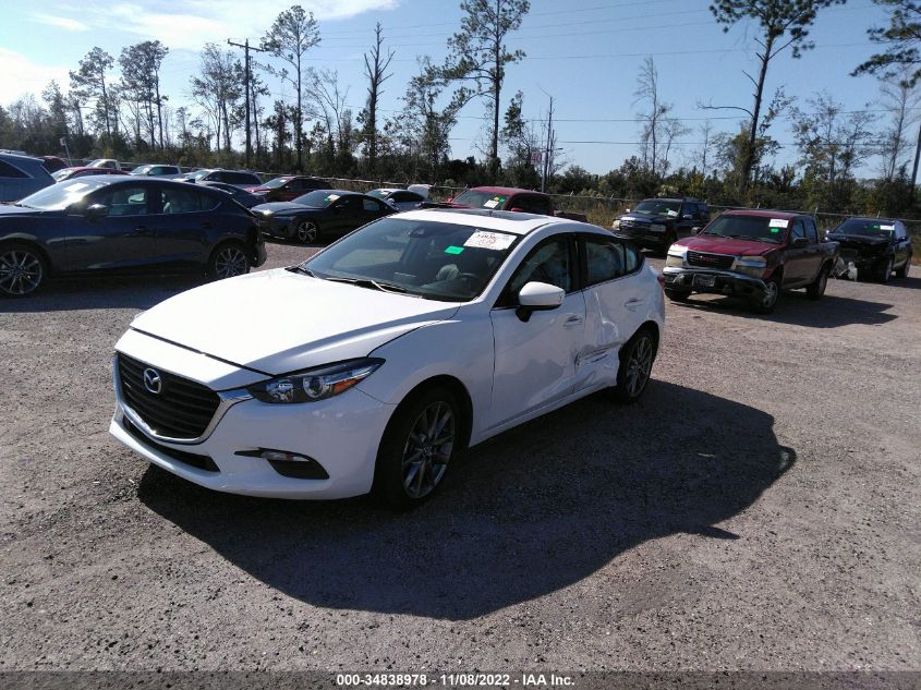 2018 MAZDA MAZDA3 4-DOOR TOURING 3MZBN1V33JM255417