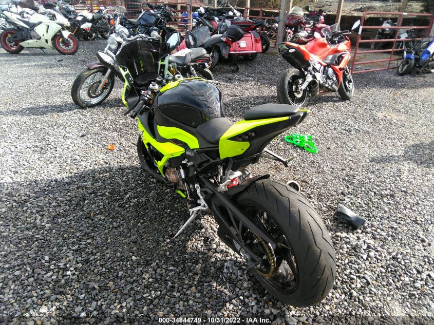 2022 BMW S 1000 RR WB10E2308N6F95855