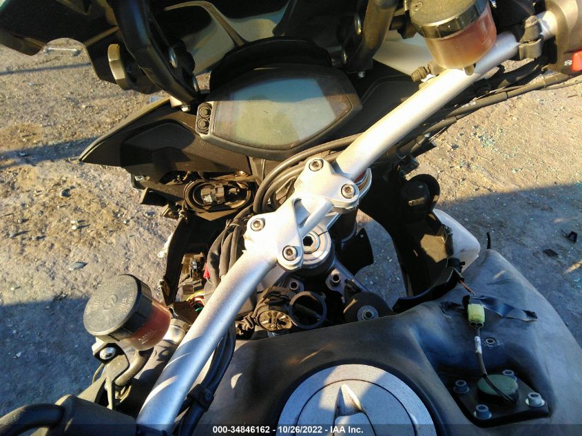 2015 APRILIA CAPONORD 1200 - ZD4VKC010FS000026