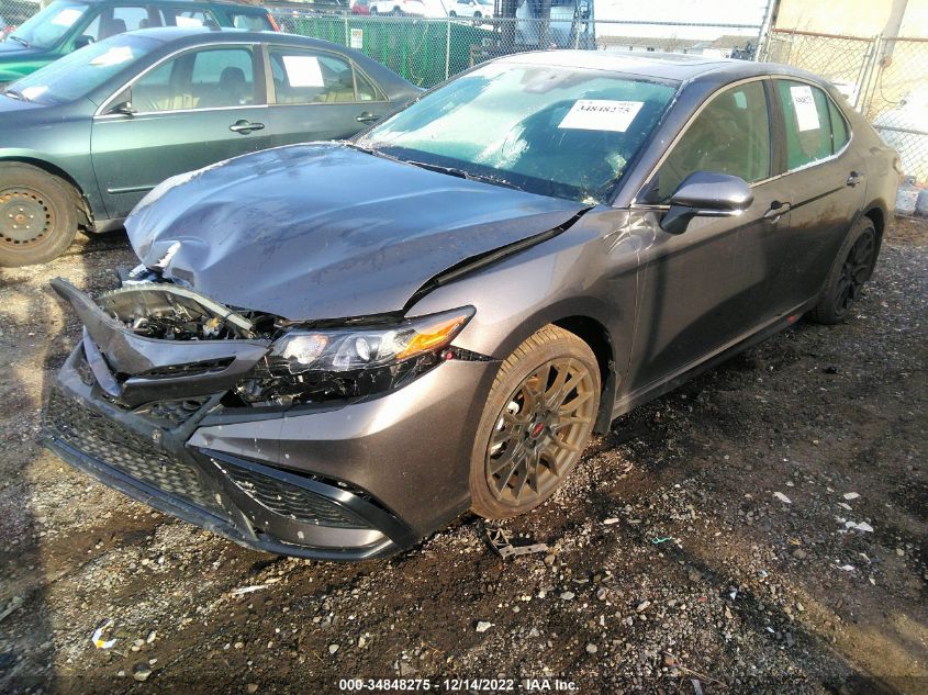 4T1S11AK0NU049707 Toyota Camry SE 2