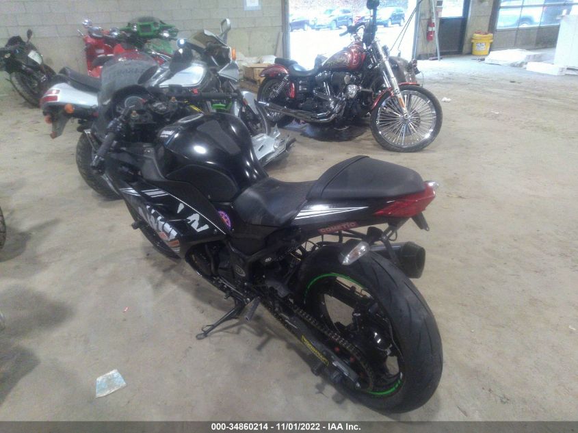 2017 KAWASAKI EX300 B JKAEX8B12HDA37378