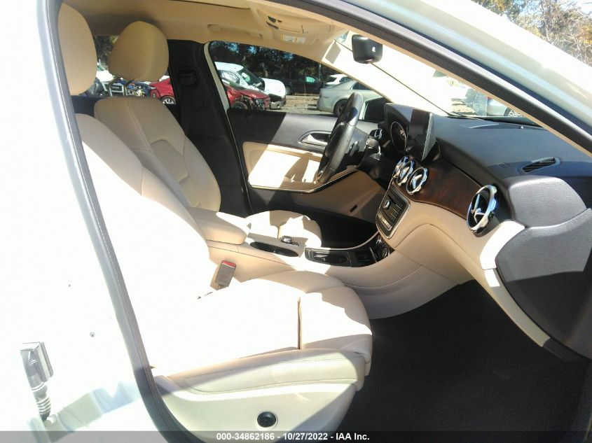 2018 MERCEDES-BENZ GLA GLA 250 - WDCTG4GB1JJ460121