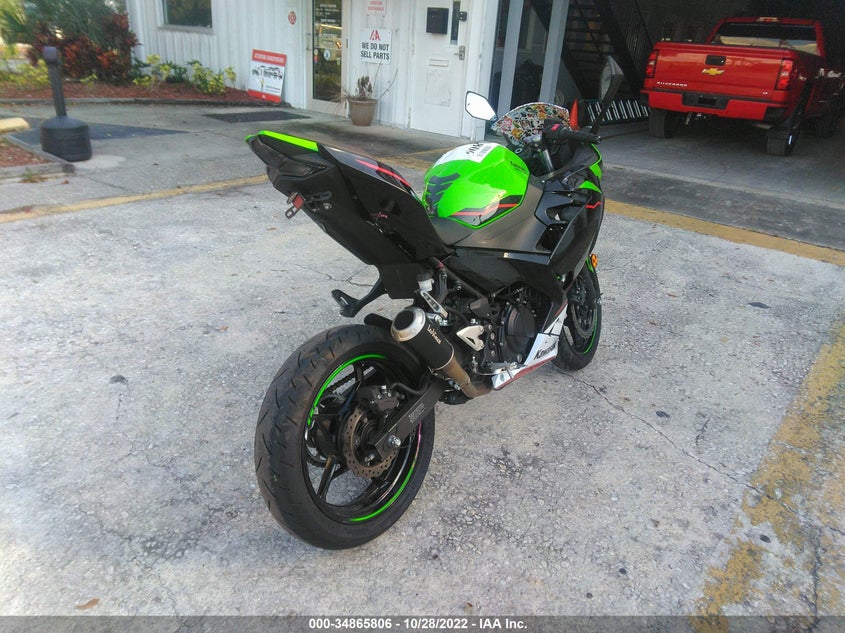 VIN JKAEXKG12NDAG4626 2022 KAWASAKI EX400