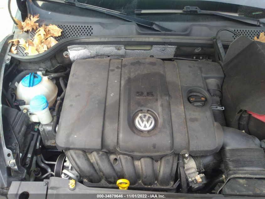 2014 VOLKSWAGEN BEETLE CONVERTIBLE 2.5L 3VW5P7AT2EM803588