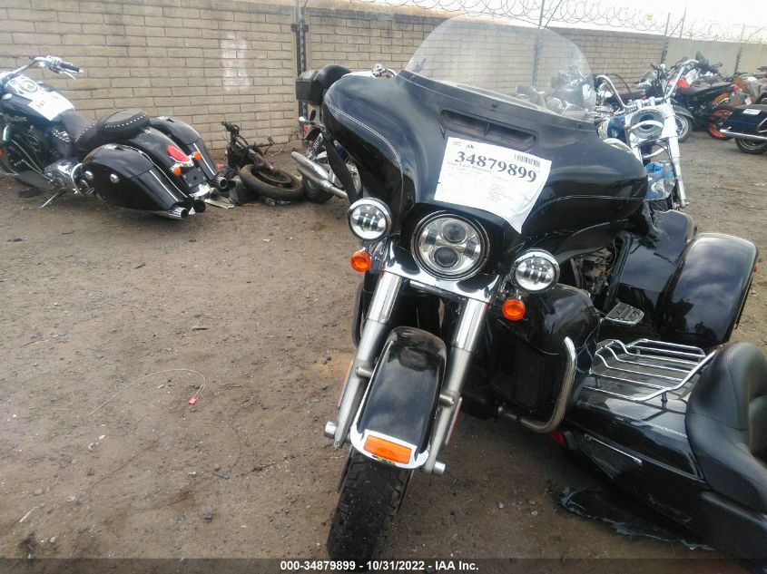 2014 HARLEY-DAVIDSON FLHTCUTG TRI GLIDE ULTRA 1HD1MAL32EB854244
