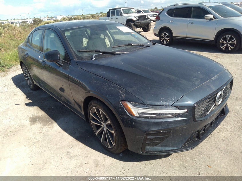 VOLVO S60 MOMENTUM/INSCRIPTION 2022