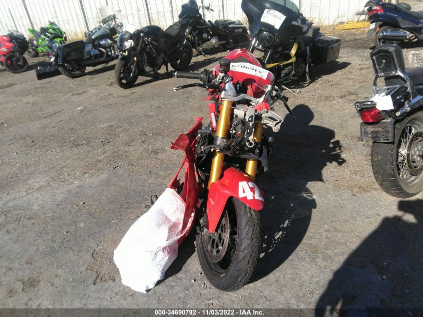 2017 DUCATI SUPERSPORT ZDMVABDS1HB002788