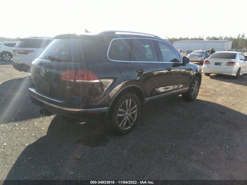 2015 VOLKSWAGEN TOUAREG LUX WVGEP9BPXFD002464