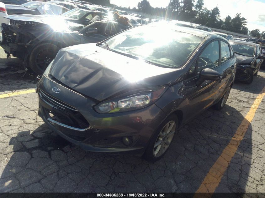 VIN 3FADP4BJ8KM134190 2019 FORD FIESTA SE