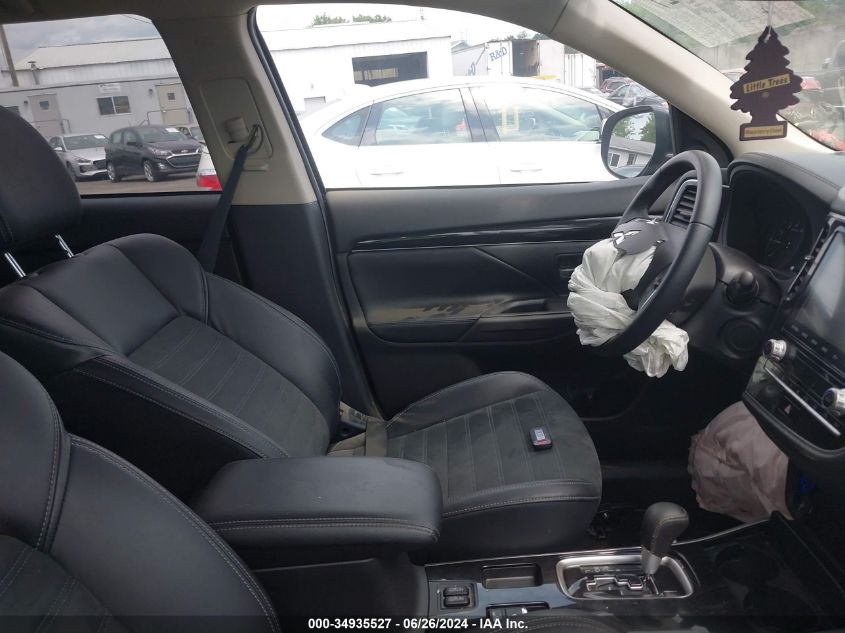 2020 MITSUBISHI OUTLANDER SE JA4AD3A33LZ048315
