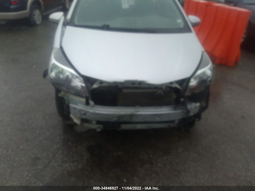 2015 TOYOTA YARIS L/LE VNKJTUD37FA019257