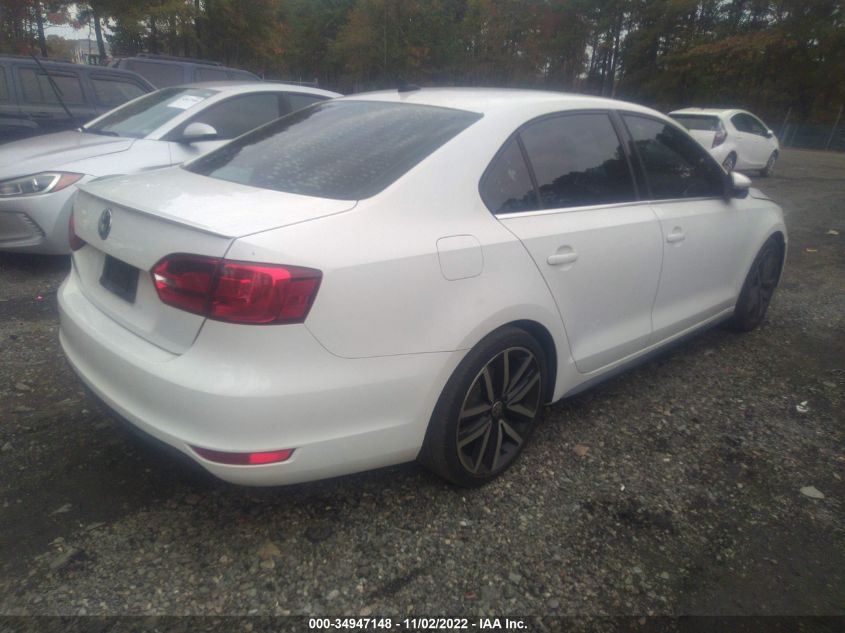 2013 VOLKSWAGEN GLI AUTOBAHN 3VW467AJ0DM213949