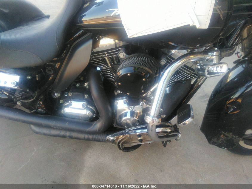 2010 HARLEY-DAVIDSON FLTRX 1HD1KH412AB621356