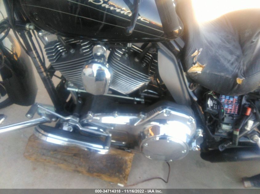 2010 HARLEY-DAVIDSON FLTRX 1HD1KH412AB621356