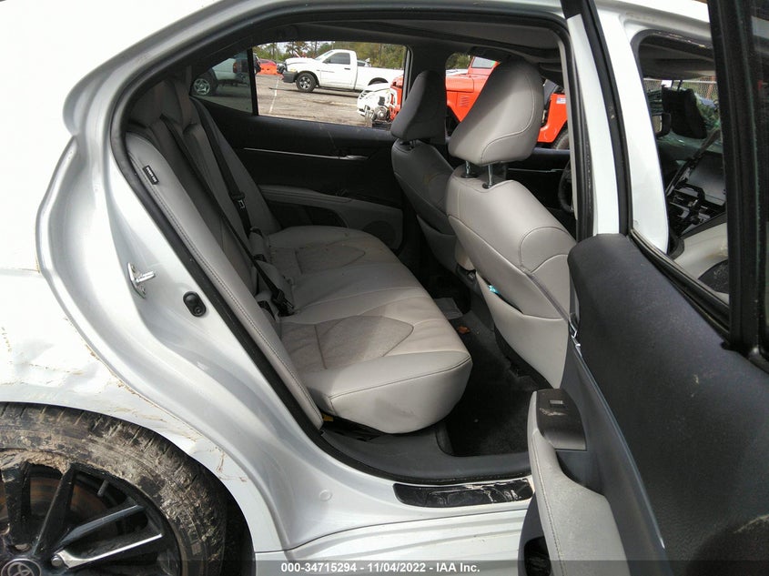 Auction sale of the 2022 TOYOTA CAMRY , vin: 4T1K61AK7NU061614, lot number: 34715294