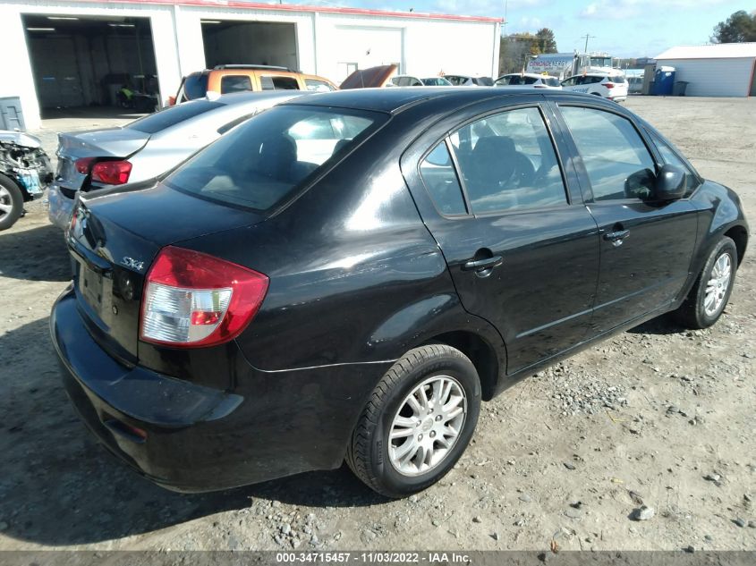 2013 SUZUKI SX4 LE JS2YC5A32D6101307