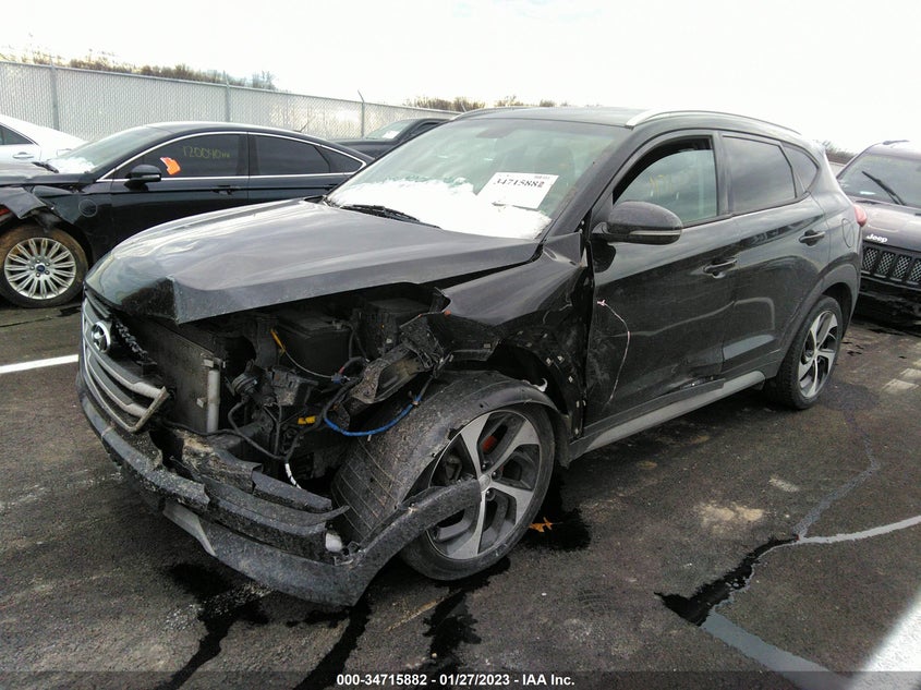 VIN KM8J33AL3JU695280 2018 HYUNDAI TUCSON SPORT