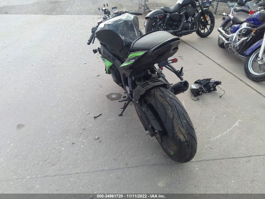 2017 KAWASAKI ZX636 F JKBZXJF18HA012031