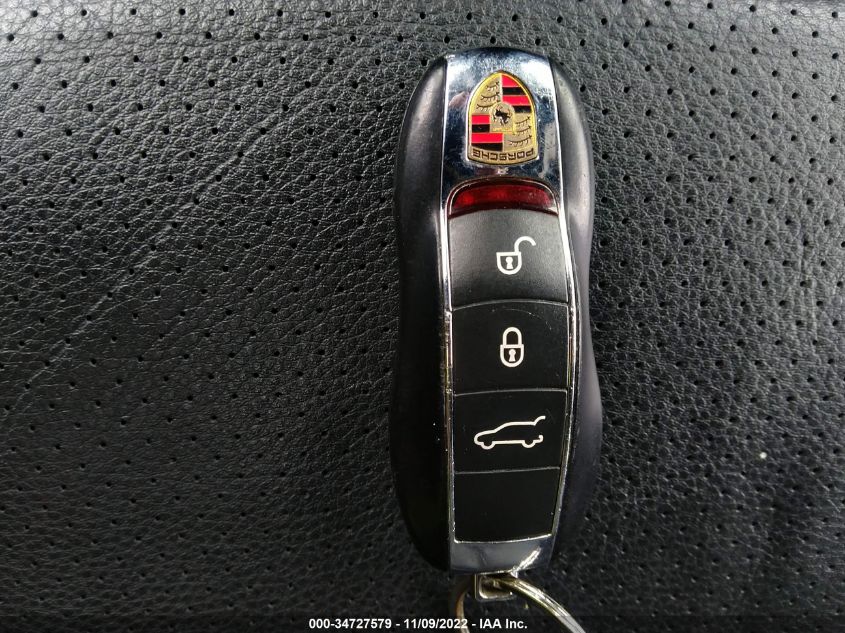 2013 PORSCHE CAYENNE WP1AA2A26DLA00794