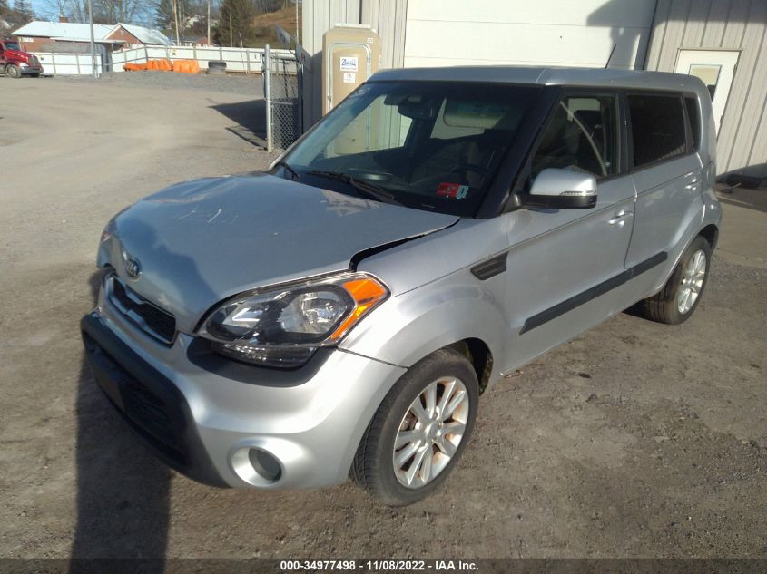 2013 KIA SOUL + KNDJT2A60D7640152