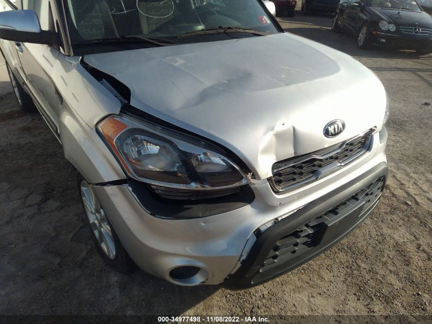 2013 KIA SOUL + KNDJT2A60D7640152