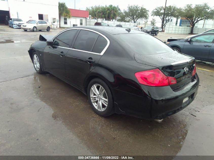2015 INFINITI Q40 JN1CV6AP5FM500558