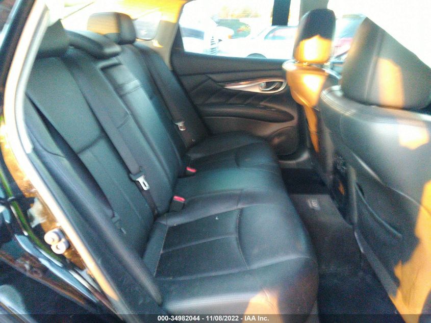 2014 INFINITI Q70 JN1BY1ARXEM320515