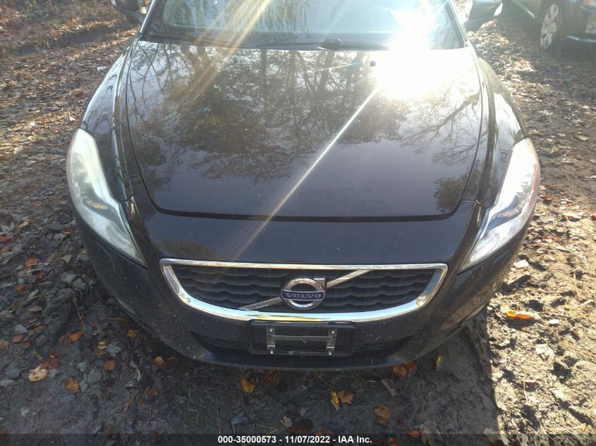 2013 VOLVO C70 T5 YV1672MC1DJ141210