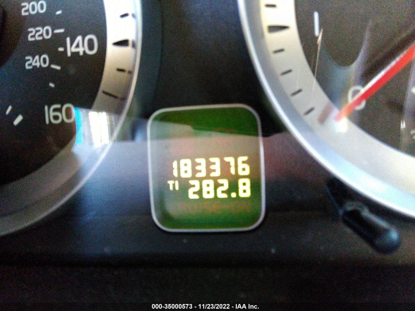 2013 VOLVO C70 T5 YV1672MC1DJ141210