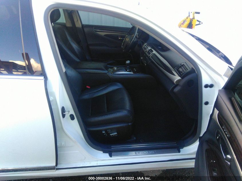 2015 LEXUS LS 460 JTHCL5EF8F5024460