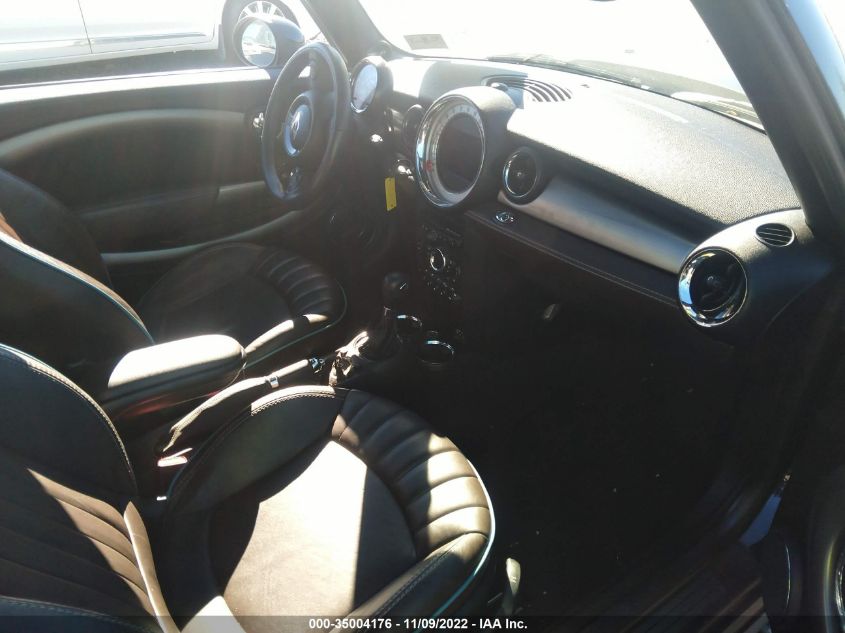 2013 MINI COOPER CONVERTIBLE S WMWZP3C51DT550899