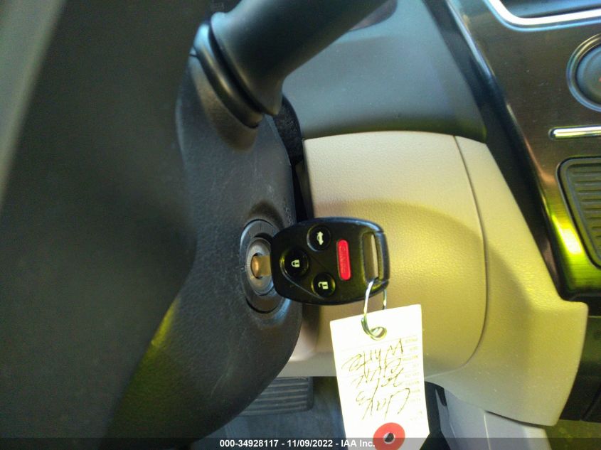 2013 HONDA CIVIC SDN LX 19XFB2F52DE083642
