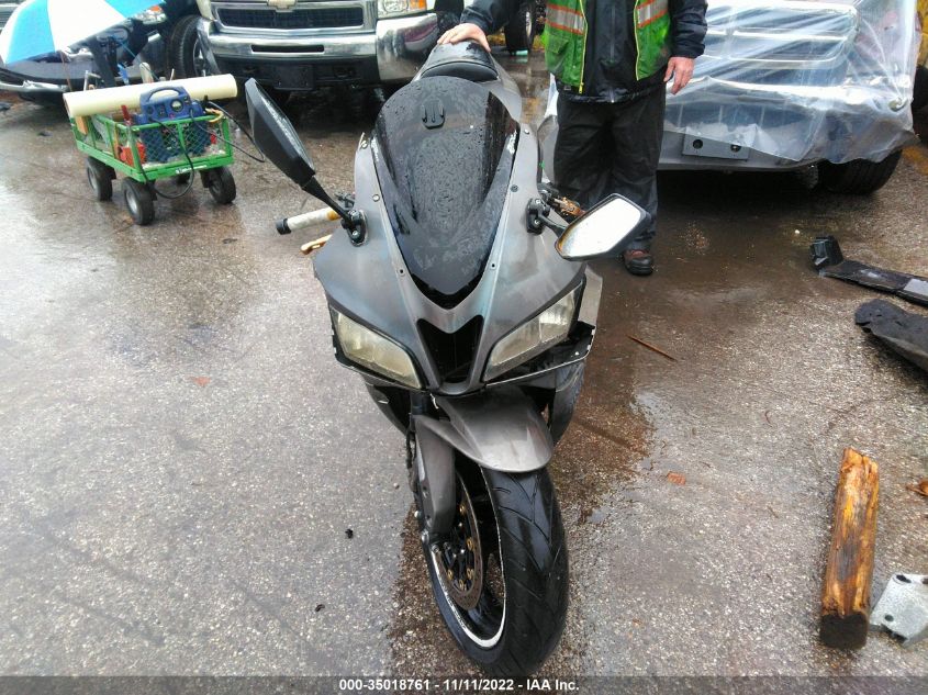 2007 HONDA CBR600 RR - JH2PC400X7M001468