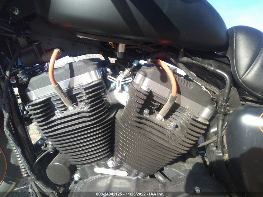 VIN 1HD4LE218MB414759 2021 HARLEY-DAVIDSON XL883 N