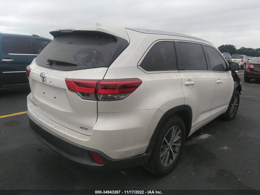 VIN 5TDKZRFHXJS549249 2018 TOYOTA HIGHLANDER SE/XLE