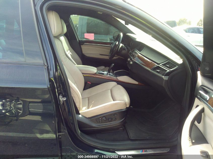 2013 BMW X6 XDRIVE50I 5UXFG8C5XDL591825