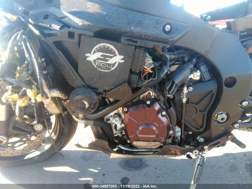 2016 YAMAHA YZFR1S C JYARN42Y0GA000549