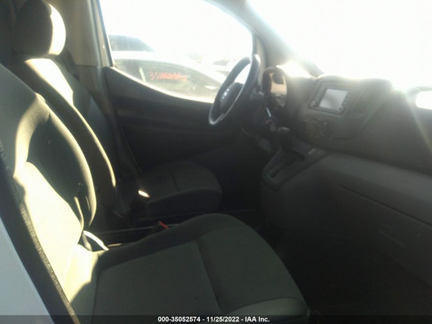 2015 NISSAN NV200 SV 3N6CM0KN0FK710136