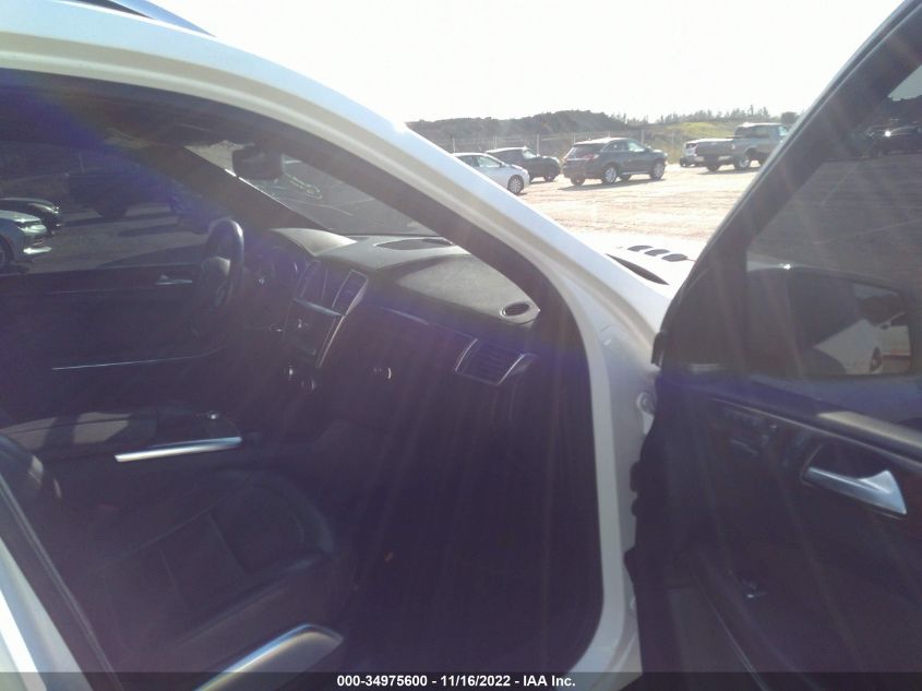 2014 MERCEDES-BENZ GL-CLASS GL 550 4JGDF7DE3EA387431