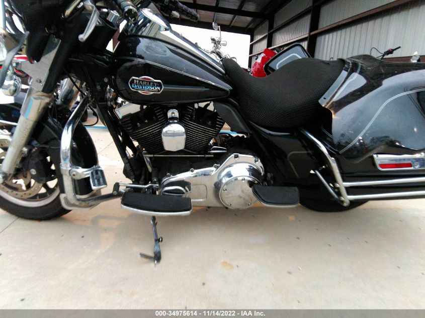 2008 HARLEY-DAVIDSON FLHTCUI 1HD1FC4128Y647924