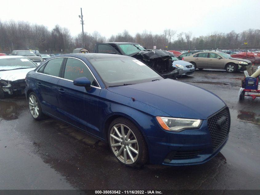 VIN WAUCJGFFXF1045185 2015 AUDI A3 no.1