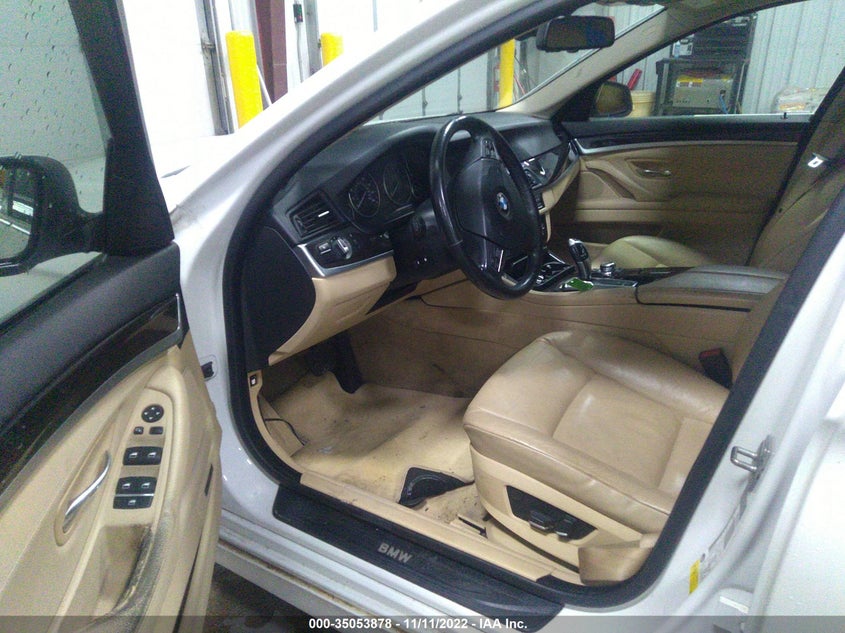 2011 BMW 5 SERIES VIN: WBAFR9C51BC758567