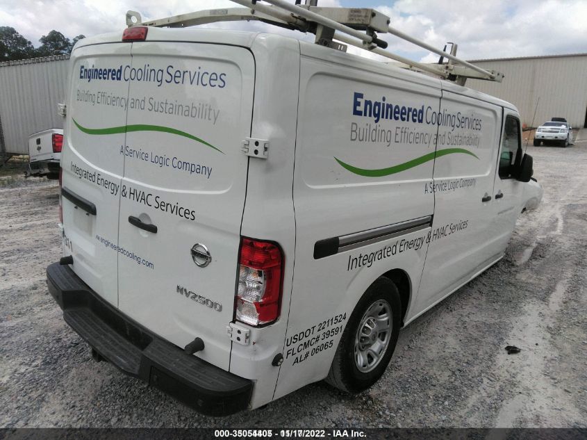 2017 NISSAN NV CARGO SV 1N6BF0KY4HN807644