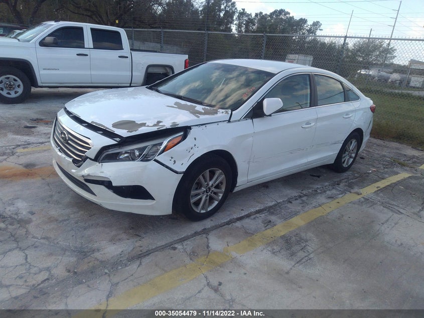 VIN 5NPE24AF5HH526598 2017 HYUNDAI SONATA SE