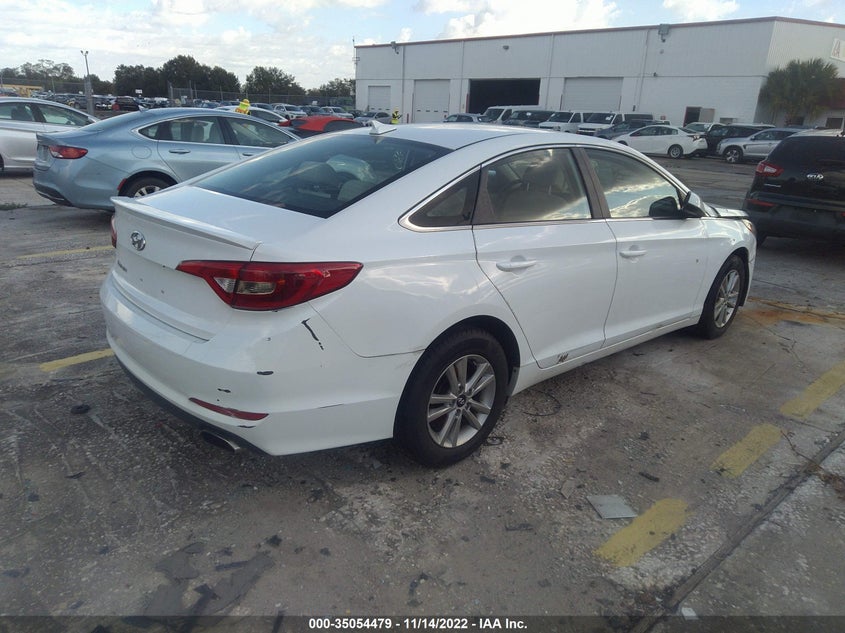 VIN 5NPE24AF5HH526598 2017 HYUNDAI SONATA SE