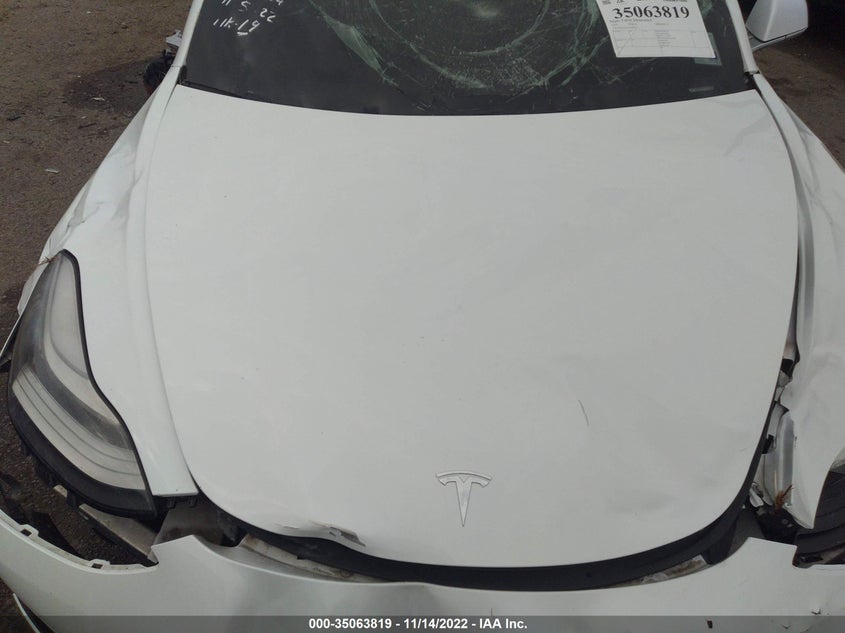 VIN 5YJ3E1EB1JF087411 2018 TESLA MODEL 3 LONG RANGE