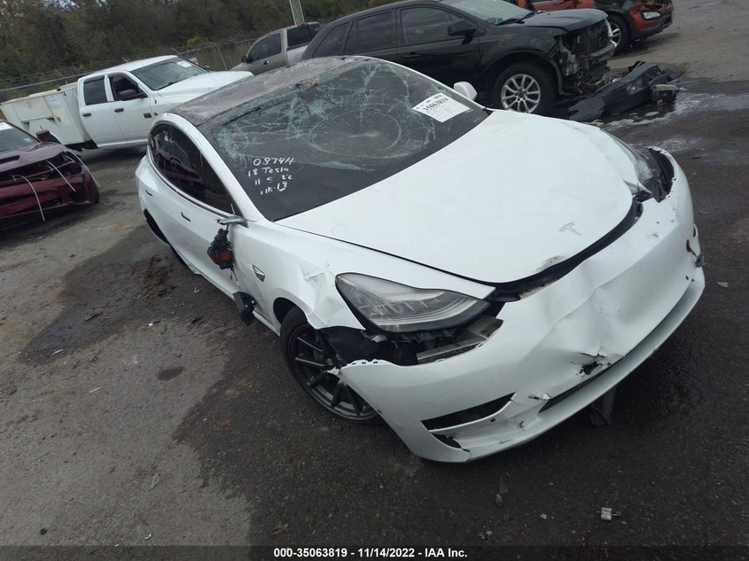 VIN 5YJ3E1EB1JF087411 2018 TESLA MODEL 3 LONG RANGE