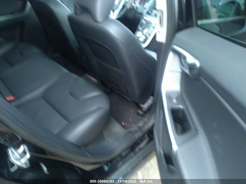 2015 VOLVO XC60 T5 DRIVE-E PREMIER YV440MDK5F2730341